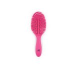 DETANGLING HAIRBRUSHES