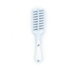 DETANGLING HAIRBRUSHES