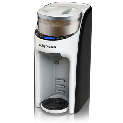 Baby Brezza Formula Pro Advanced automatic baby formula maker preparing warm baby bottle