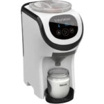 Baby Brezza Formula Pro Mini compact automatic baby formula maker